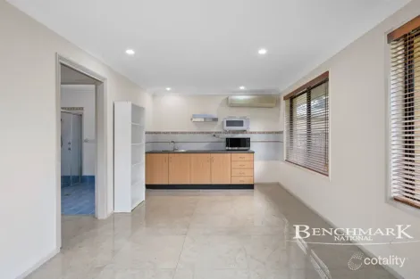 Property photo of 7 Mubo Crescent Holsworthy NSW 2173