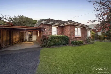 18 Templestowe Rd, Bulleen, VIC 3105