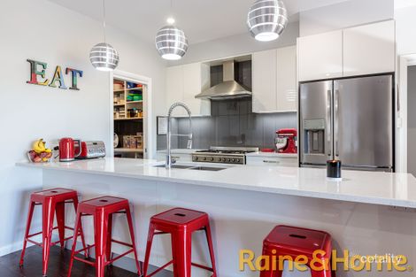 Property photo of 10 Venetian Court Dubbo NSW 2830