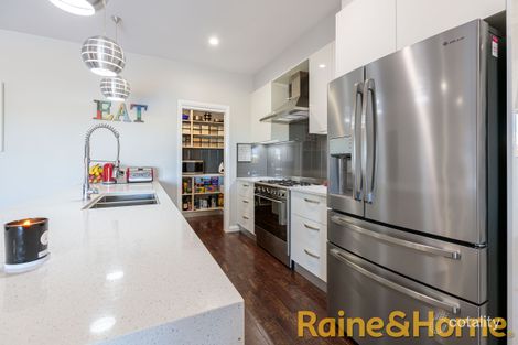 Property photo of 10 Venetian Court Dubbo NSW 2830