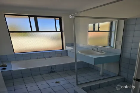 Property photo of 14 Gamblin Way Parmelia WA 6167