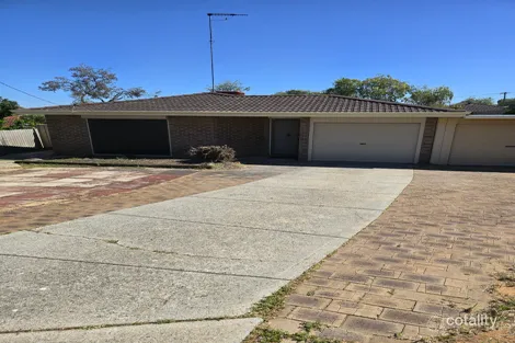 Property photo of 14 Gamblin Way Parmelia WA 6167