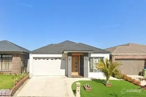 7 Dash Dr, Cranbourne East, VIC 3977