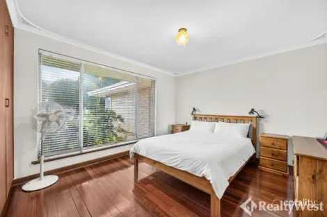 Property photo of 28 Macao Road High Wycombe WA 6057