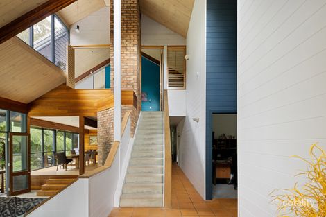 14 Satinwood Ct, Bardon, QLD 4065