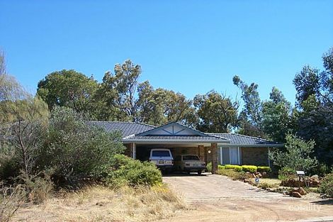 96 Cotherstone Rd, Kalamunda, WA 6076