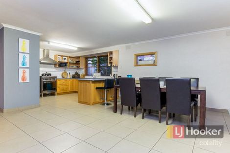 Property photo of 8 Bowden Street Hoppers Crossing VIC 3029