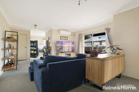 Property photo of 2/67 Piper Street Bathurst NSW 2795