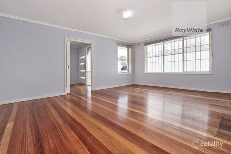 Property photo of 15 Taylor Drive Gladstone Park VIC 3043