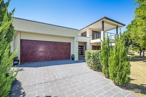 10 Seabreeze Ave, Banksia Beach, QLD 4507