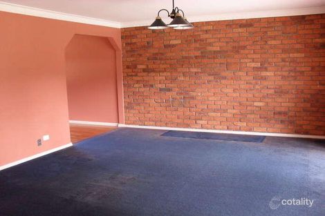 Property photo of 11 Benares Court Horsley NSW 2530