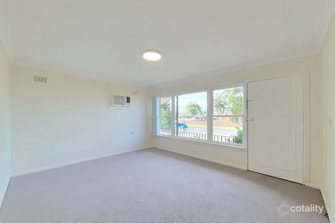 Property photo of 24 Kurama Crescent Whalan NSW 2770