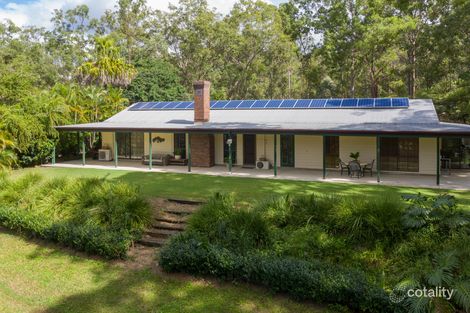 Property photo of 17 Milford Court Eatons Hill QLD 4037