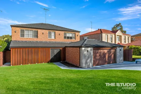 Property photo of 16 Kinaldy Crescent Kellyville NSW 2155