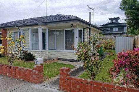 15 Dame Pattie Ave, Pakenham, VIC 3810