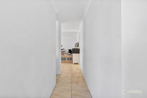 Property photo of 83 Edgecombe Pass Aveley WA 6069