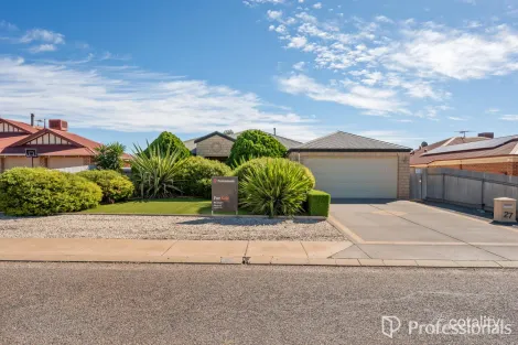 27 Longmore Pde, Broadwood, WA 6430