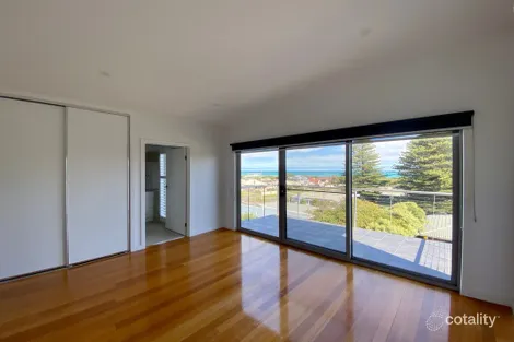 Property photo of 4 Bayview Terrace Warrnambool VIC 3280