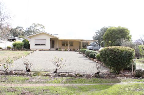 5 Vanga Ave, Clare, SA 5453