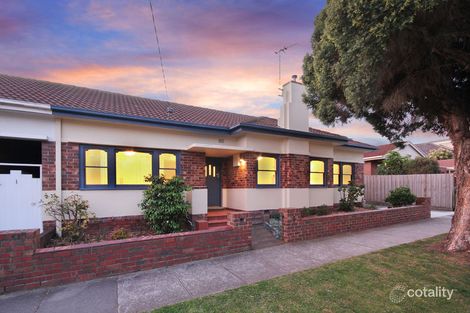 3 St Huberts Rd, Carnegie, VIC 3163