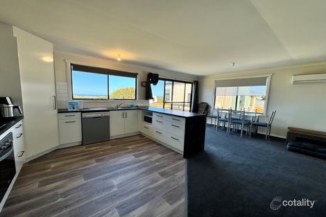 Property photo of 93 Scamander Avenue Scamander TAS 7215