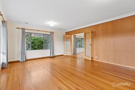 Property photo of 17 Mathieson Crescent Weetangera ACT 2614