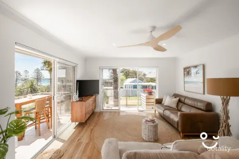 Property photo of 2/132 Lawrence Hargrave Drive Austinmer NSW 2515