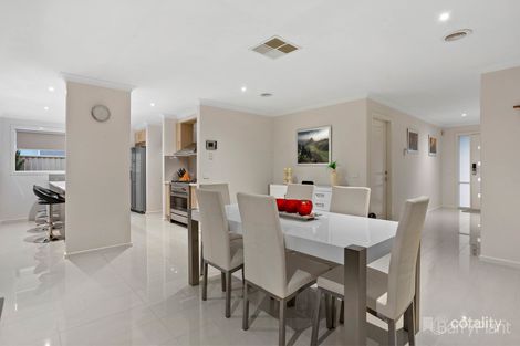 Property photo of 112 Blue Horizons Way Pakenham VIC 3810