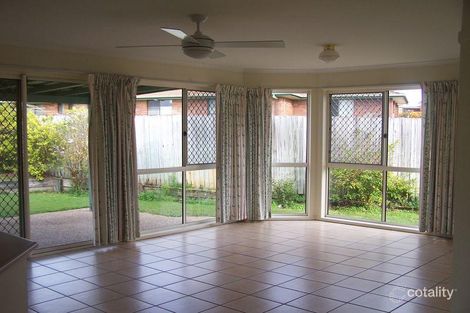 Property photo of 19 Walnut Court Birkdale QLD 4159