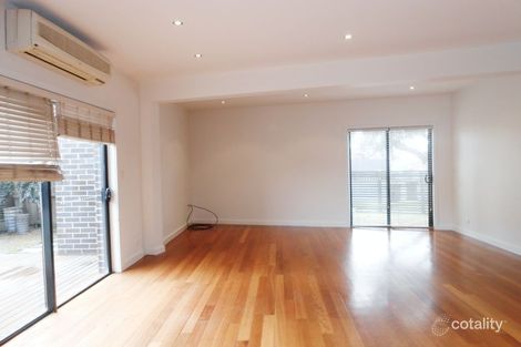 Property photo of 1/28 Millers Road Brooklyn VIC 3012