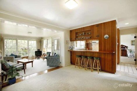 Property photo of 1 Fairway Drive Kew East VIC 3102