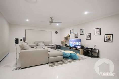 Property photo of 19 Ascent Street Rochedale QLD 4123