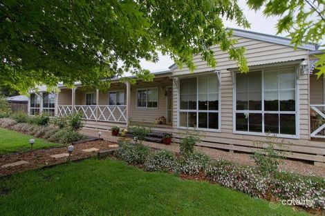 13-14 Cypress Ct, Romsey, VIC 3434