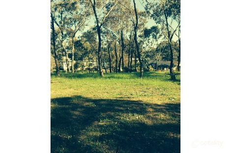 Property photo of 5 Walker Drive Spring Gully VIC 3550