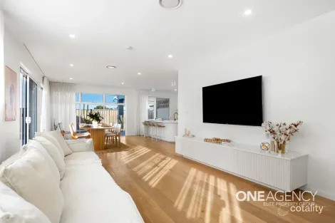 Property photo of 10 Seaside Avenue Shell Cove NSW 2529