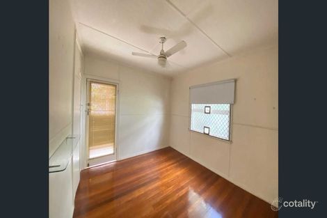 Property photo of 13 Jubilee Avenue Broadbeach QLD 4218