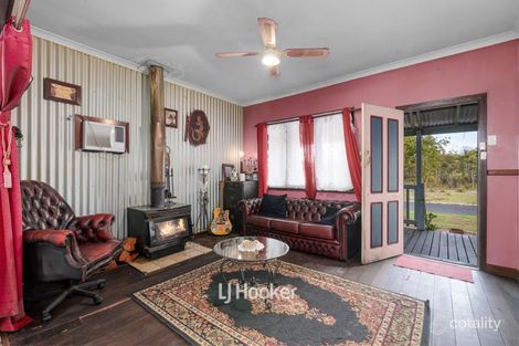 Property photo of 35 Telfer Crescent Collie WA 6225