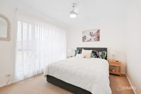 Property photo of 10 Meers Drive Black Head NSW 2430