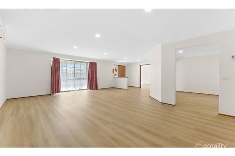 Property photo of 16 Lauren Drive Hampton Park VIC 3976