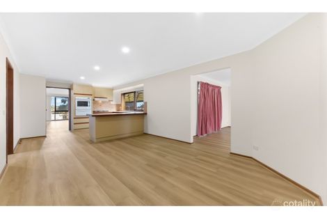 Property photo of 16 Lauren Drive Hampton Park VIC 3976