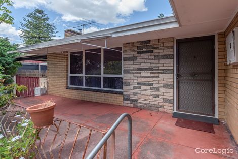 Property photo of 17 Kenmare Avenue Thornlie WA 6108