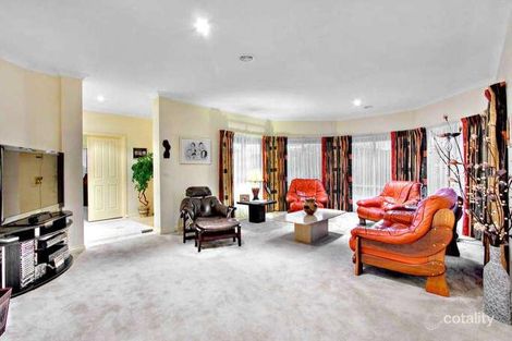 Property photo of 31 Caserta Drive Berwick VIC 3806