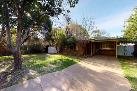 Property photo of 4 Belmore Place Dubbo NSW 2830
