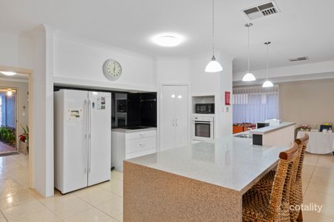 Property photo of 40 Murray Waters Boulevard South Yunderup WA 6208