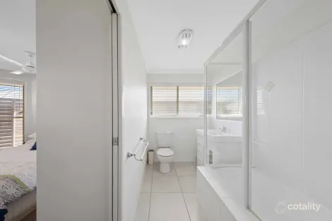 Property photo of 8/381 Greenwattle Street Wilsonton QLD 4350