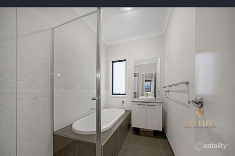 Property photo of 61 Verdant Road Truganina VIC 3029