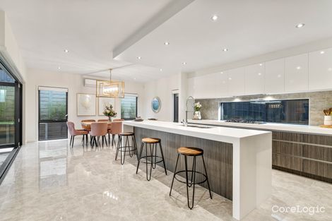 Property photo of 4 Stables Circuit Doncaster VIC 3108
