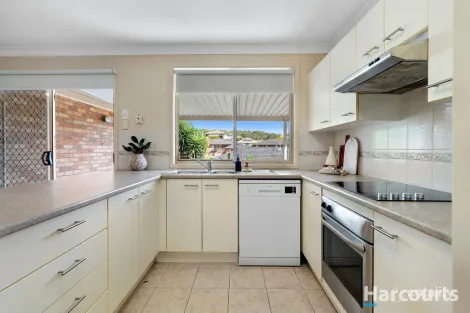 Property photo of 24 Cypress Close Fletcher NSW 2287