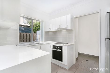 Property photo of 1/16 Sapphire Place Elanora QLD 4221