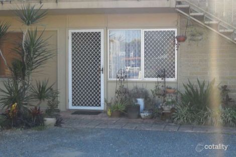 Property photo of 3/13 Central Street Labrador QLD 4215